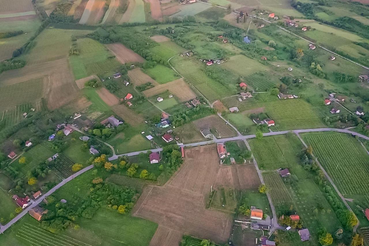 Village Wine House Mandicevac Zewnętrze zdjęcie